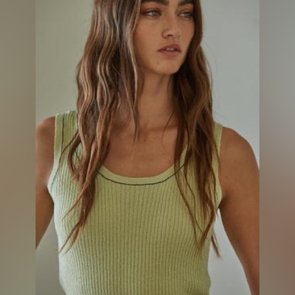 By Together Mira Sleeveless Top in Lime - Picture 3 of 4